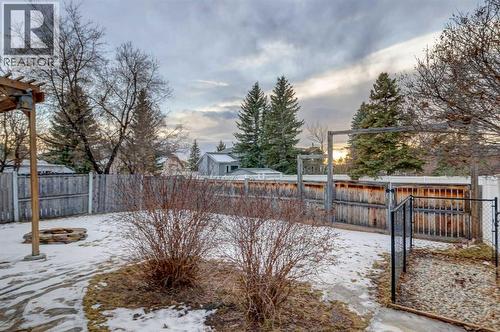 184 Riverbend Drive Se, Calgary, AB - Outdoor