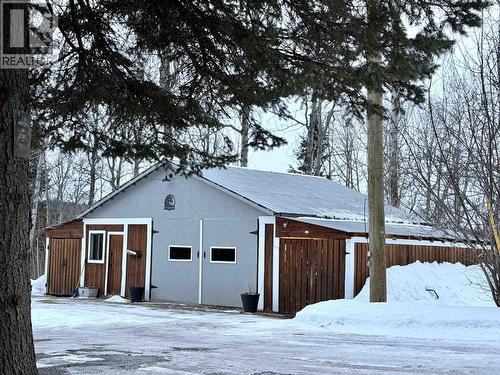 7671 Rutherford Road, Bridge Lake, BC - Outdoor