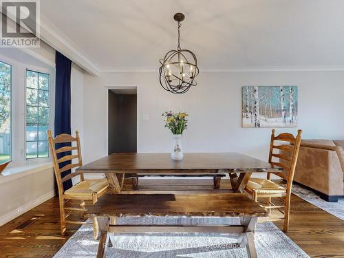 15 Jasmine Crescent, Whitchurch-Stouffville, ON - Indoor Photo Showing Dining Room