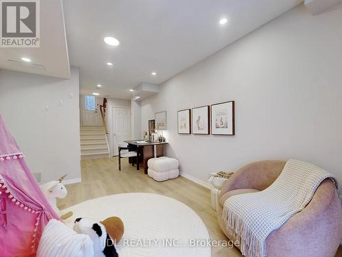 39 - 2 Clay Brick Court, Brampton, ON - Indoor