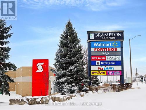 39 - 2 Clay Brick Court, Brampton, ON - Outdoor