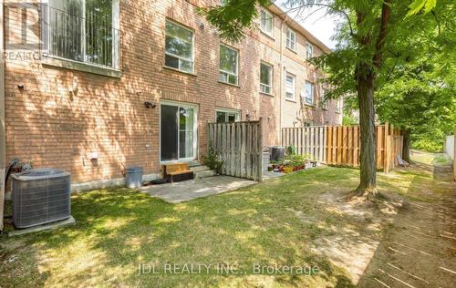 39 - 2 Clay Brick Court, Brampton, ON - Outdoor