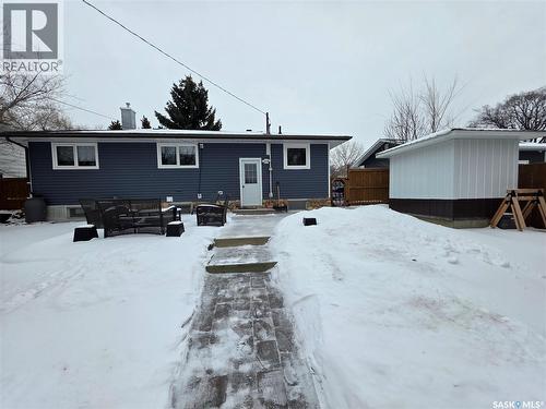 211 Allen Drive, Swift Current, SK - Outdoor