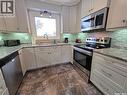 211 Allen Drive, Swift Current, SK  - Indoor Photo Showing Kitchen 