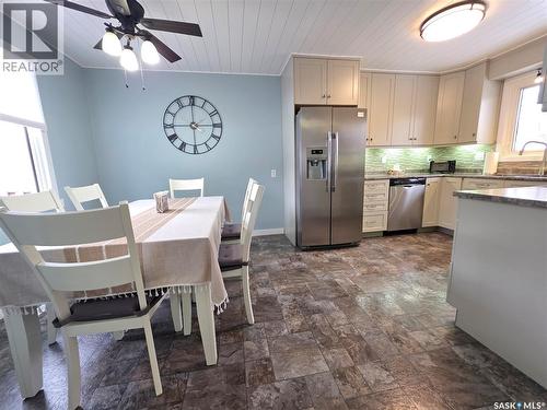 211 Allen Drive, Swift Current, SK - Indoor