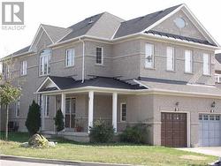 25 ROCKY POINT CRESCENT  Brampton, ON L6V 4R7