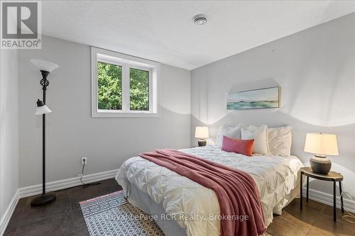 7572 Sideroad 3 E, Wellington North, ON - Indoor Photo Showing Bedroom