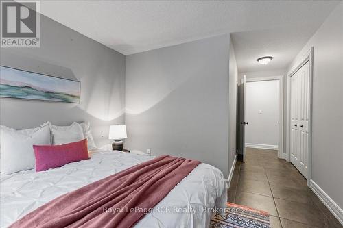 7572 Sideroad 3 E, Wellington North, ON - Indoor Photo Showing Bedroom