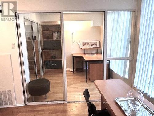 216 - 92 King Street E, Toronto, ON - Indoor