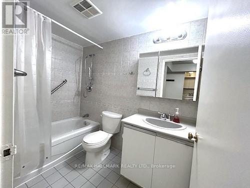 216 - 92 King Street E, Toronto, ON - Indoor Photo Showing Bathroom
