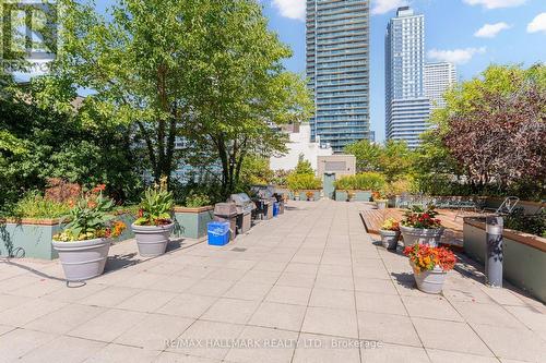 216 - 92 King Street E, Toronto, ON - Outdoor