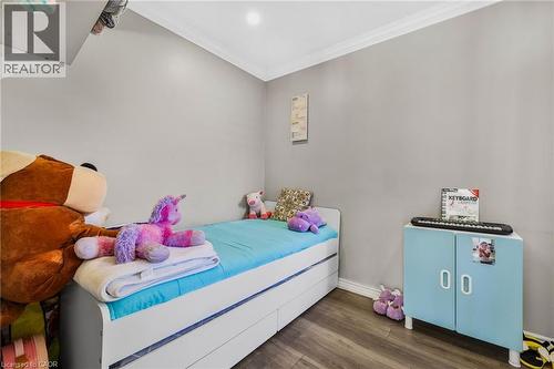 410 Cope Street, Hamilton, ON - Indoor Photo Showing Bedroom