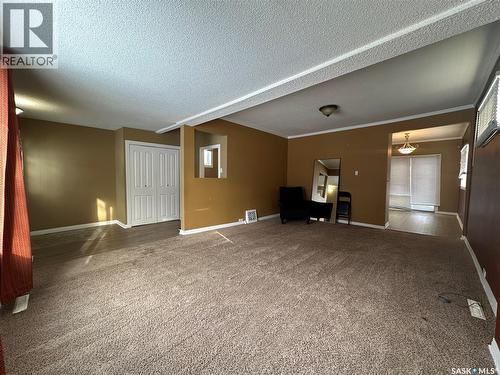 59 Haultain Avenue, Yorkton, SK - Indoor Photo Showing Other Room