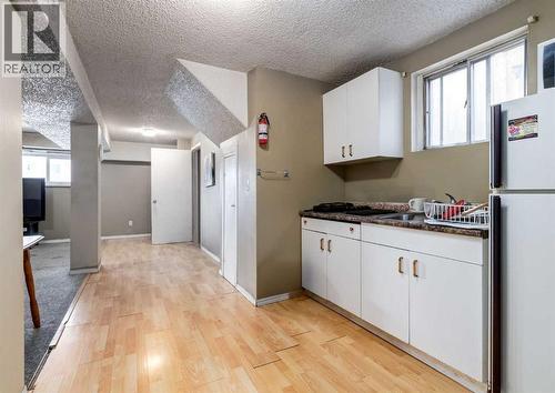 7634 & 7636 22A Street Se, Calgary, AB - Indoor