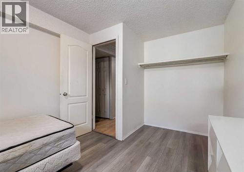 7634 & 7636 22A Street Se, Calgary, AB - Indoor
