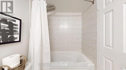 119 - 60 Southport Street N, Toronto, ON - Indoor Photo Showing Bathroom
