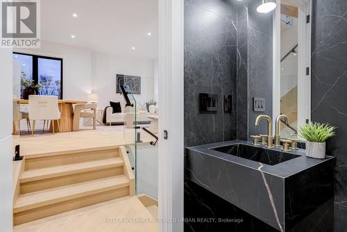 33 Twelfth Street, Toronto, ON - Indoor