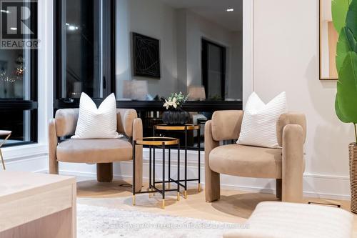 33 Twelfth Street, Toronto, ON - 