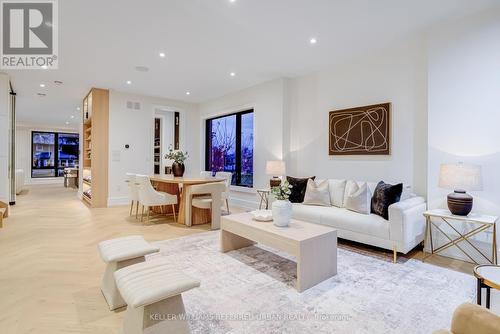 33 Twelfth Street, Toronto, ON - Indoor Photo Showing Living Room