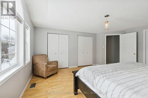 52 Gibb Street, Cambridge, ON - Indoor Photo Showing Bedroom