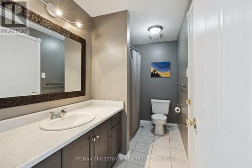 52 Gibb Street, Cambridge, ON - Indoor Photo Showing Bathroom