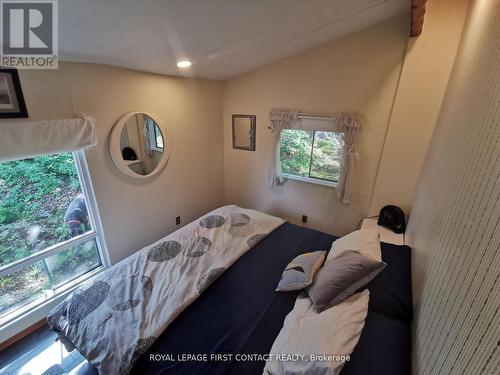 333 Healey Lake W/A, The Archipelago, ON - Indoor Photo Showing Bedroom
