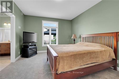 24 - 740 Main Street E, Haldimand, ON - Indoor Photo Showing Bedroom