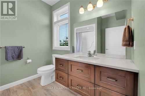 24 - 740 Main Street E, Haldimand, ON - Indoor Photo Showing Bathroom