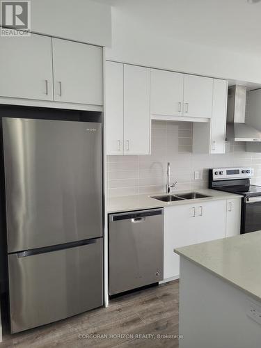 1508 - 50 Grand Avenue S, Cambridge, ON - Indoor Photo Showing Kitchen With Double Sink