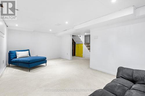 263 Houghton Avenue S, Hamilton, ON - Indoor