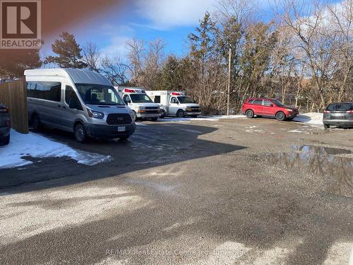 25 Commercial Street, Milton (Om Old Milton), ON 