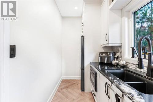 20 Breezehill Road, Skead, ON - Indoor Photo Showing Kitchen With Double Sink