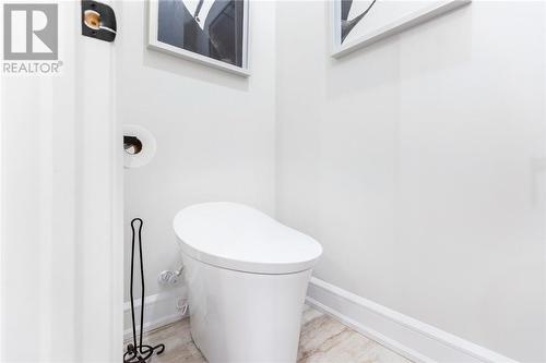 20 Breezehill Road, Skead, ON - Indoor Photo Showing Bathroom
