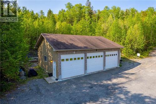 20 Breezehill Road, Skead, ON - Outdoor