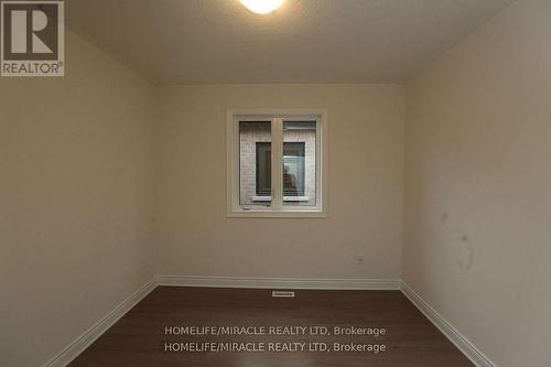 11 Calabria Drive, Caledon, ON - Indoor Photo Showing Other Room