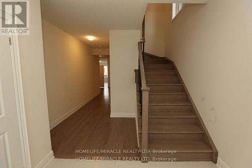 11 Calabria Drive, Caledon, ON - Indoor Photo Showing Other Room