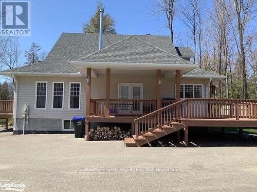 139 Trout Lane, Tiny, ON - Outdoor With Deck Patio Veranda