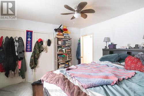 1052 Estates Road, Highlands East (Bicroft Ward), ON - Indoor Photo Showing Bedroom