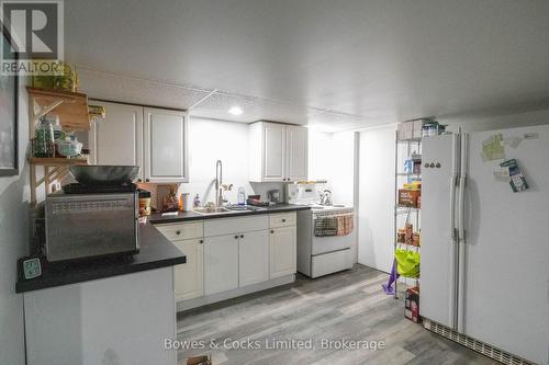 1052 Estates Road, Highlands East (Bicroft Ward), ON - Indoor