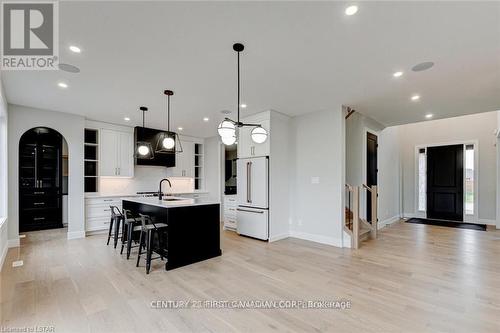 129 Aspen Circle, Thames Centre (Thorndale), ON - Indoor Photo Showing Other Room