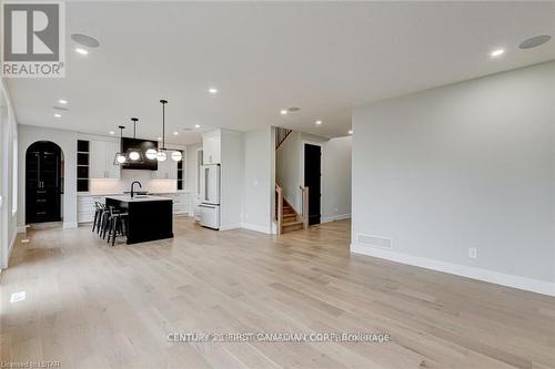 129 Aspen Circle, Thames Centre (Thorndale), ON - Indoor