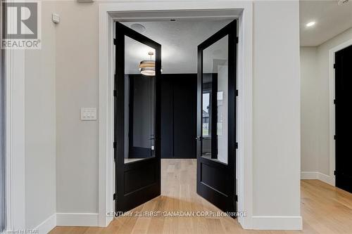 129 Aspen Circle, Thames Centre (Thorndale), ON - Indoor Photo Showing Other Room