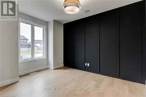 129 Aspen Circle, Thames Centre (Thorndale), ON - Indoor Photo Showing Other Room