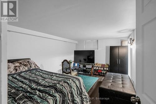 230 Alice Street, Cornwall, ON - Indoor Photo Showing Bedroom