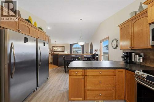22 Lampard Crescent, Red Deer, AB - Indoor Photo Showing Kitchen
