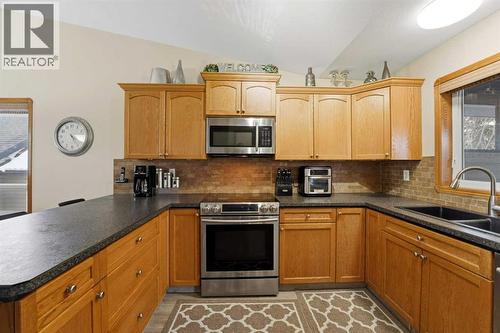 22 Lampard Crescent, Red Deer, AB - Indoor Photo Showing Kitchen With Double Sink