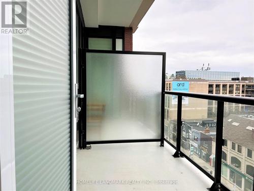 621 - 1 Belsize Drive, Toronto, ON - Outdoor With Exterior