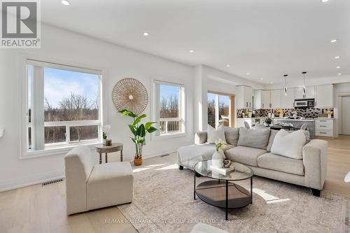 796 Audley Road S, Ajax, ON - Indoor Photo Showing Living Room
