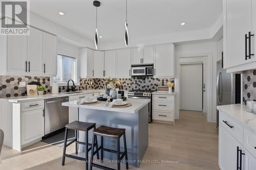 796 Audley Road S, Ajax, ON - Indoor Photo Showing Kitchen With Upgraded Kitchen