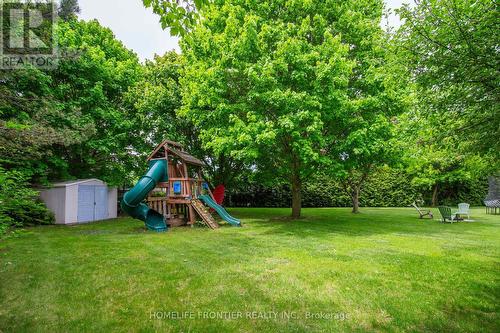 40 Delta Crescent, East Gwillimbury, ON - Outdoor